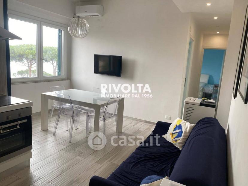 Trilocale in Via Lividonia — foto 6 di 11