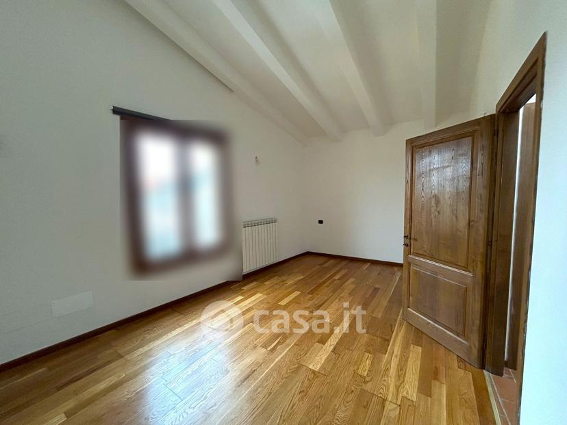 Trilocale in Via Vecchio Ponte 1 — foto 30 di 30