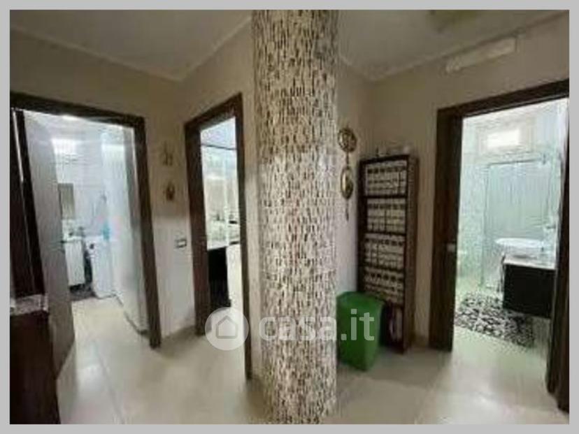 Villa in Via Lanzillotti — foto 3 di 33