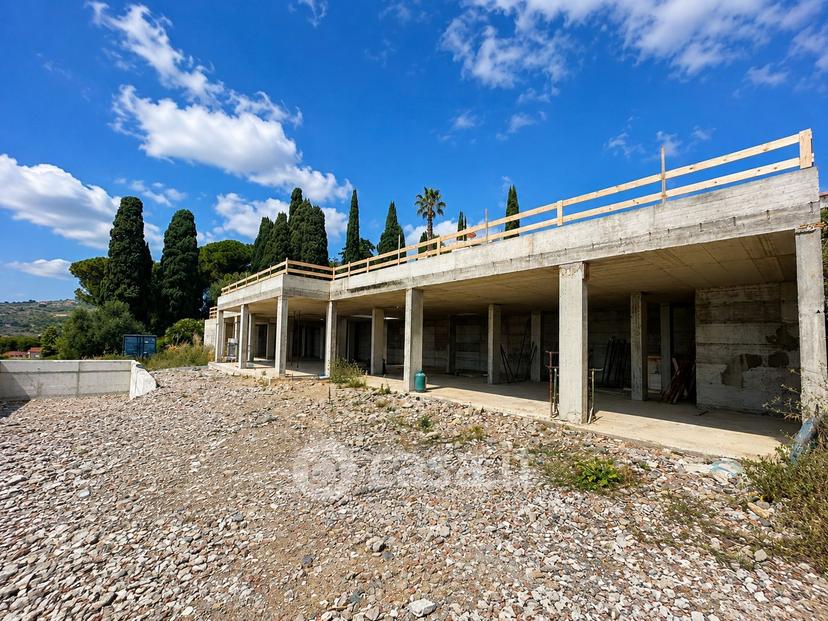 Villa in Via dei Colli 120 — foto 20 di 28