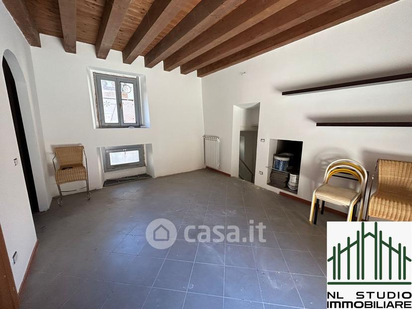 Bilocale in Via Roma — foto 25 di 28