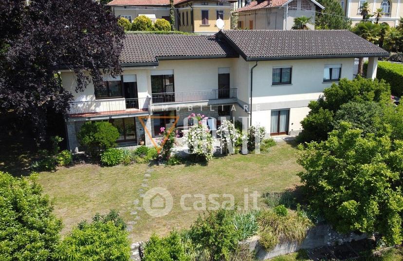 Villa in Via D. Bernacchi — foto 19 di 35
