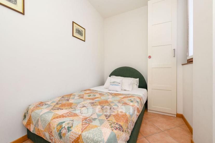 Trilocale in Via C. Battisti 10 — foto 45 di 50