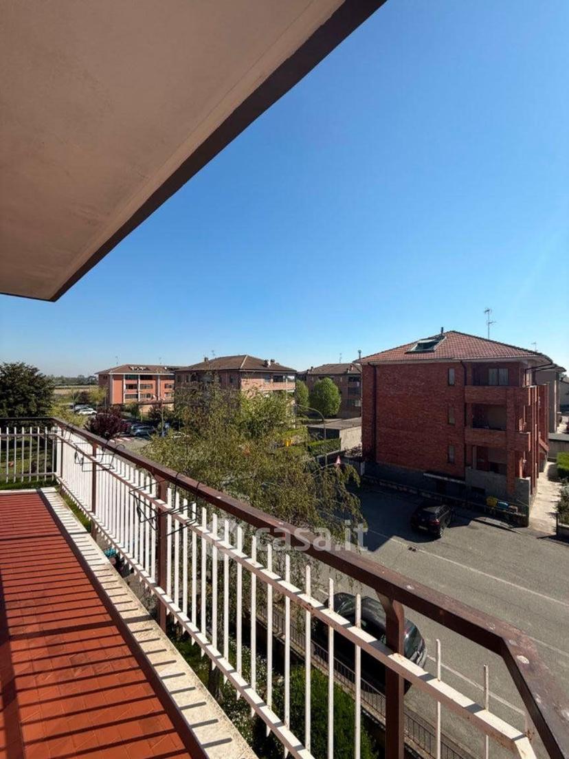 Quadrilocale in Via Graziano 12 — foto 2 di 57
