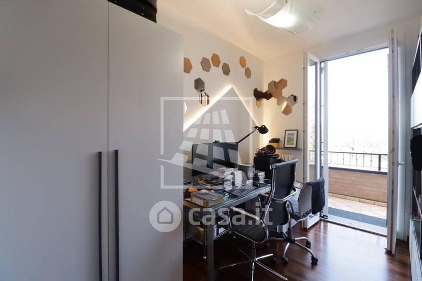 Villa in Via Gianni Rodari 16 — foto 63 di 89