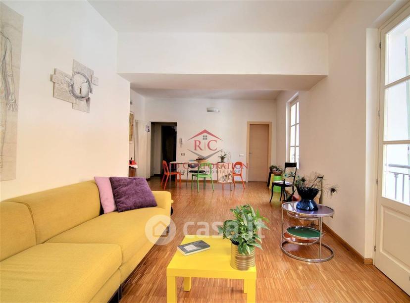 Appartamento in Piazza Camillo Prampolini — foto 6 di 13