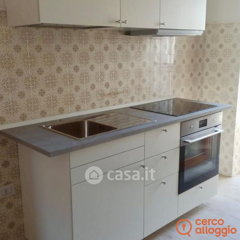 Stanza in Via Don Bosco 23 — foto 9 di 13