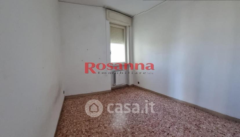 Quadrilocale in Via Alfredo Ascoli 57127 — foto 2 di 46
