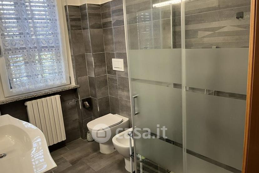 Quadrilocale in Via Cadore 5 — foto 15 di 39