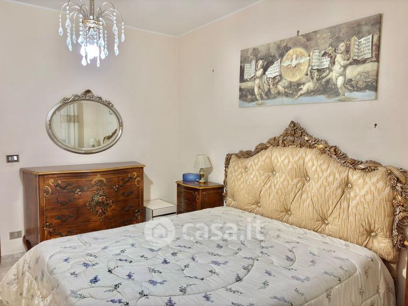 Bilocale in Via Vittorio Veneto 205 — foto 12 di 26