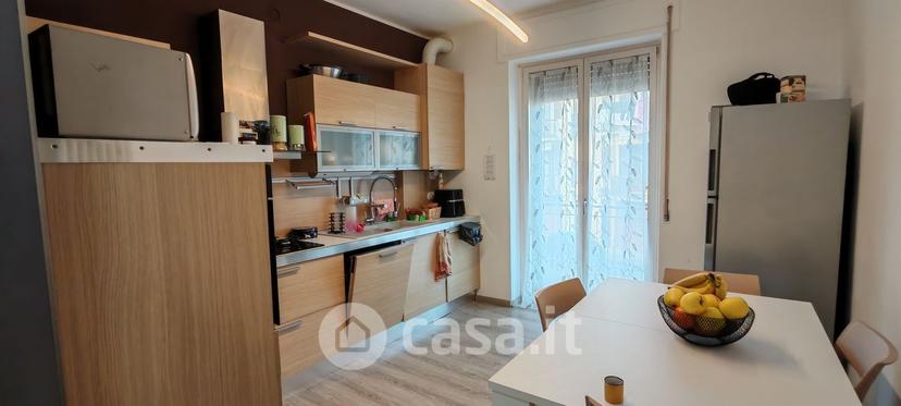 Trilocale in Via Fratelli Bandiera 2 — foto 24 di 31