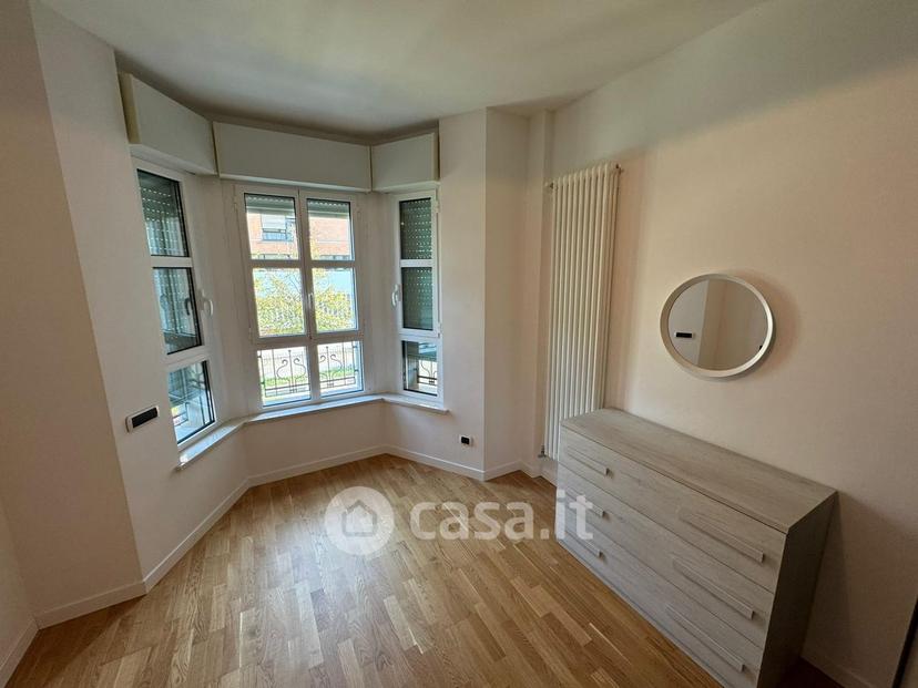 Quadrilocale in Via Antonio Fogazzaro 2 — foto 29 di 41