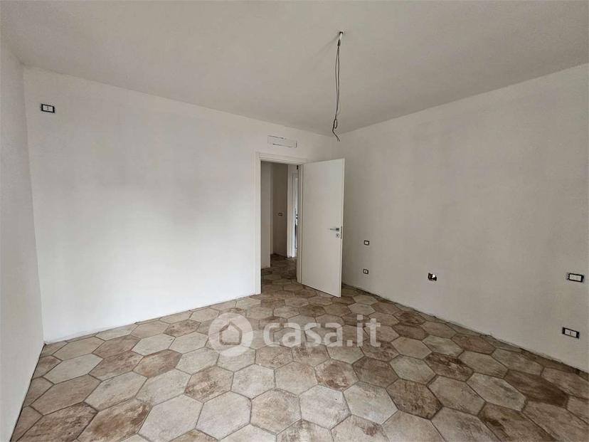 Villa in Via Goffredo Mameli — foto 15 di 36