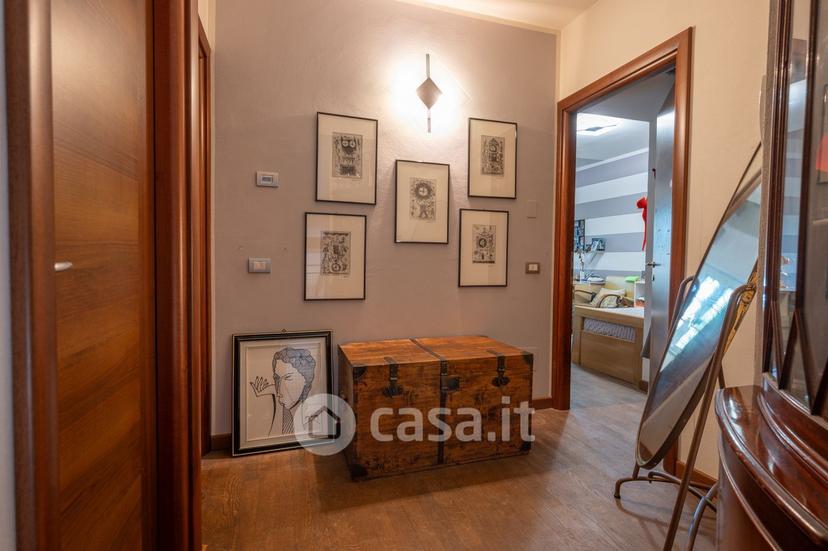 Villa in Viale Lodi 45 — foto 24 di 88