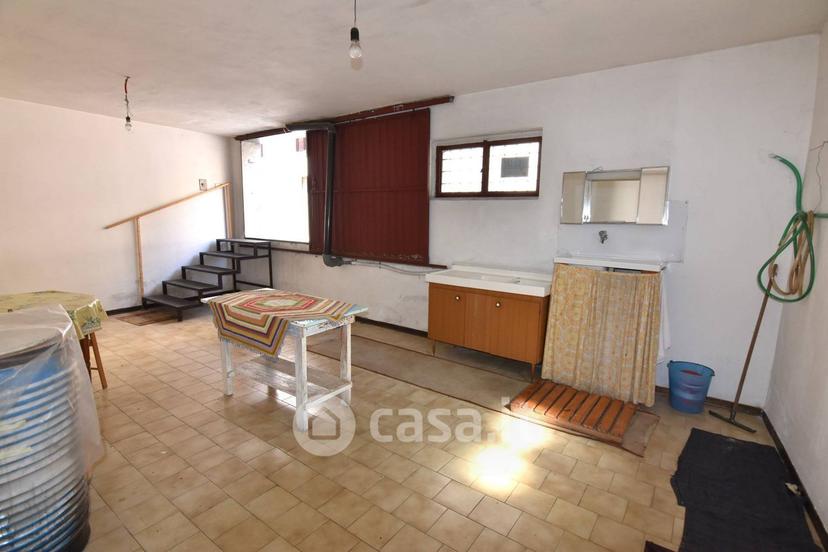 Trilocale in Via San Francesco 23 — foto 17 di 27