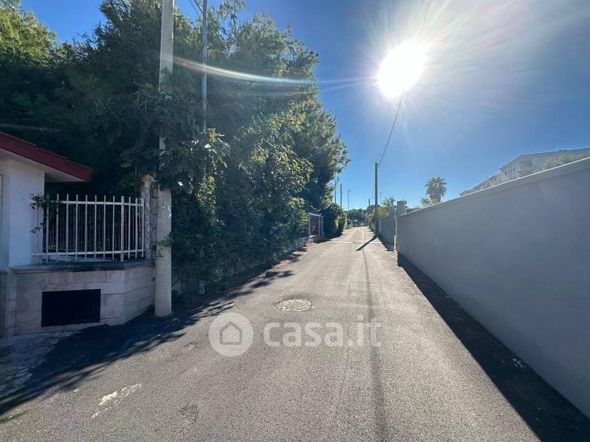 Trilocale in Via Calamari 21 — foto 8 di 16