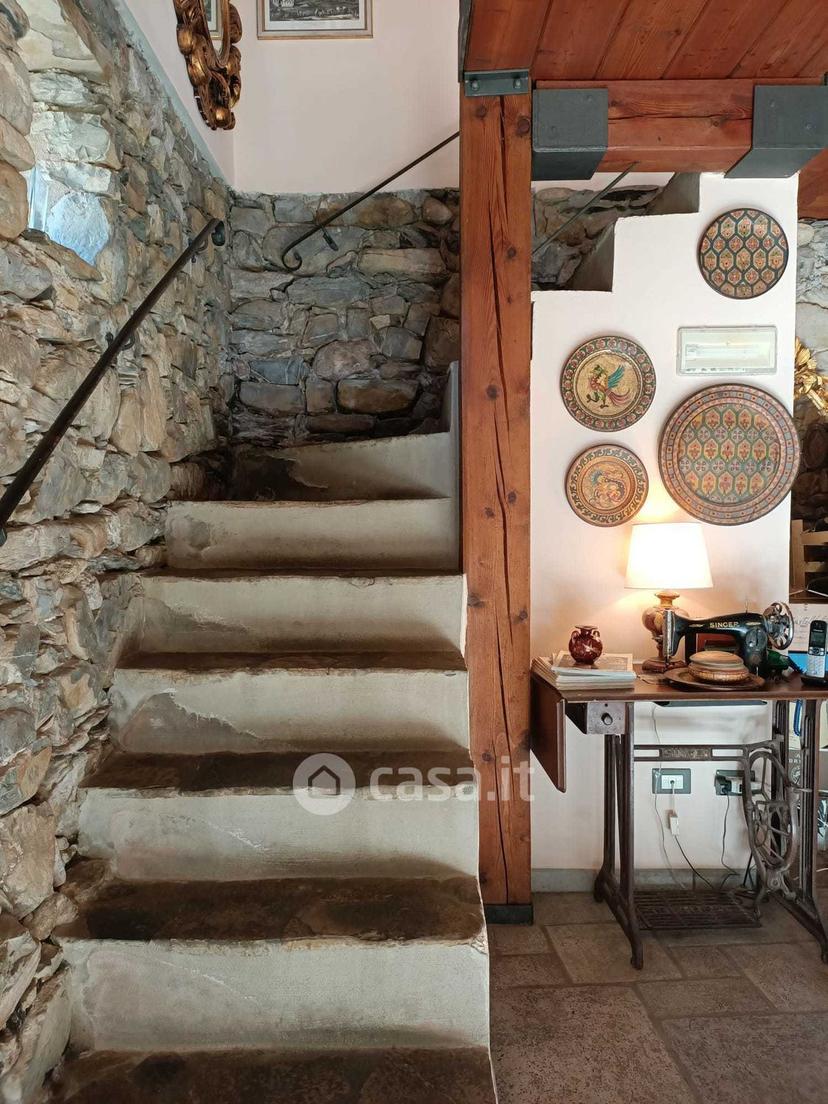 Villa in Via M. Llo Ugo Cortesi — foto 4 di 51