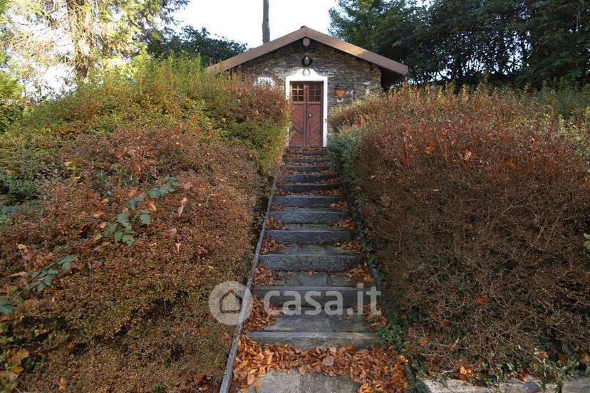 Villa in Viale Mottino 13 — foto 13 di 36