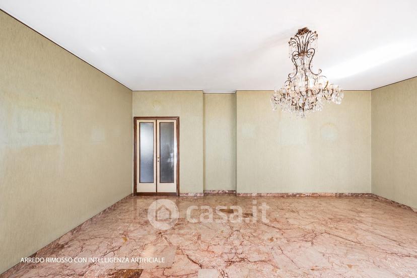 Quadrilocale in Via Antonio Bazzini 24 — foto 11 di 28