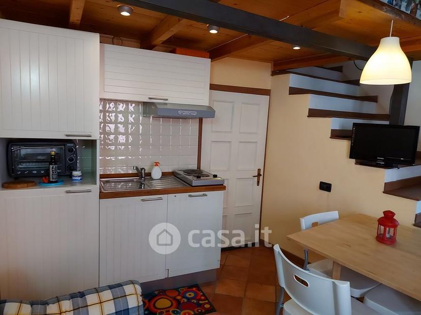 Trilocale in Via G. Garibaldi 1 — foto 9 di 32
