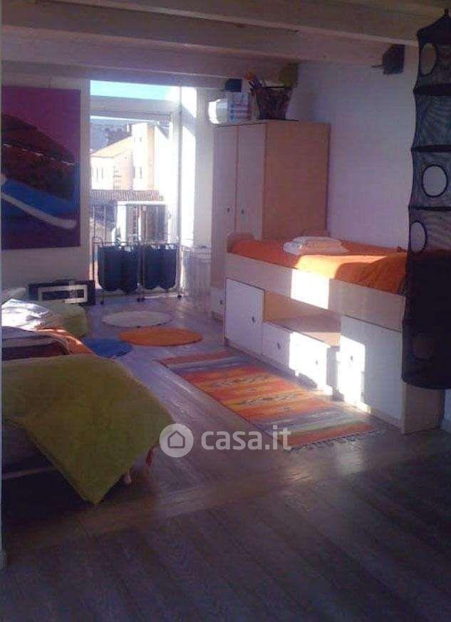Trilocale in Via Salomone 6 — foto 3 di 13