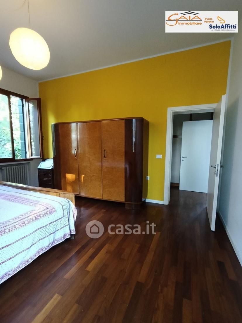Villa in Via A. Gramsci 46 — foto 30 di 53