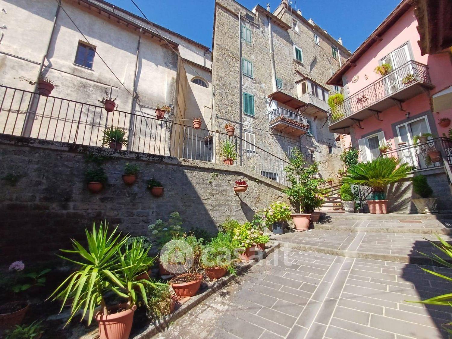Trilocale in Via San Antonio 10 a