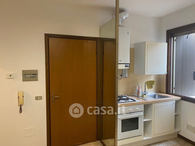 Bilocale in Corso Vittorio Emanuele II 3 — foto 2 di 5