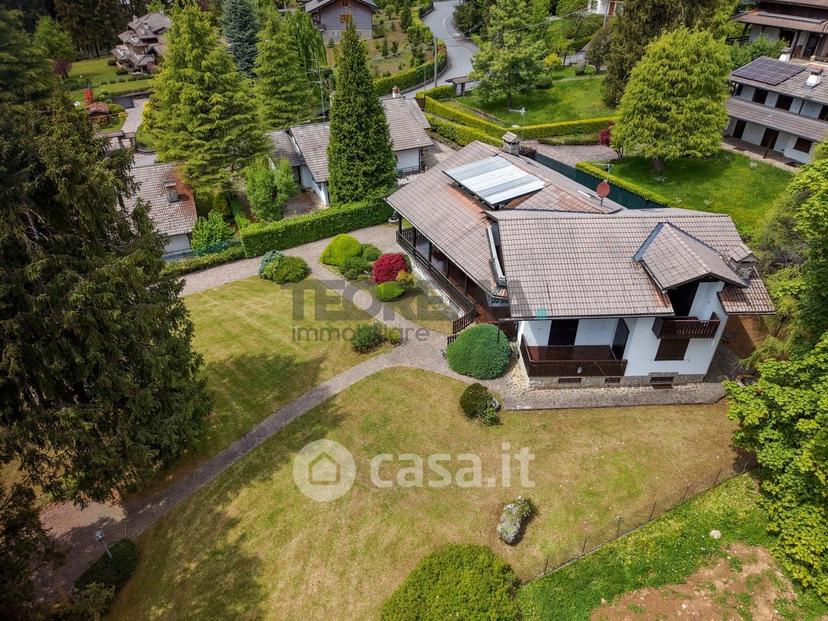 Villa in Viale Belvedere 14 — foto 62 di 77