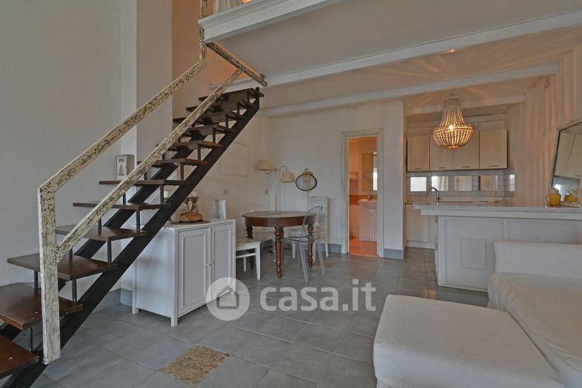 Loft in Via delle Mimose — foto 3 di 60