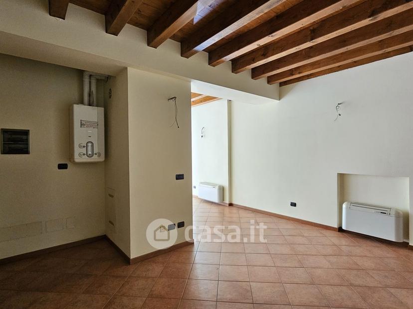 Bilocale in Via Roma 5 — foto 7 di 19