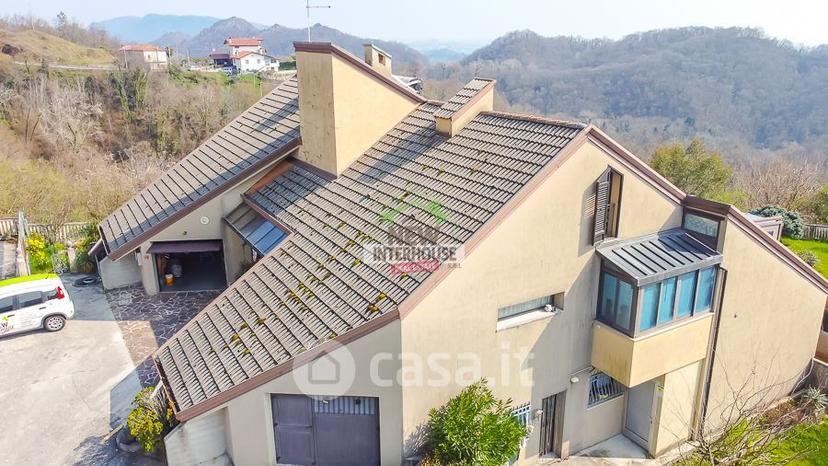 Villa in Località R Z — foto 38 di 142