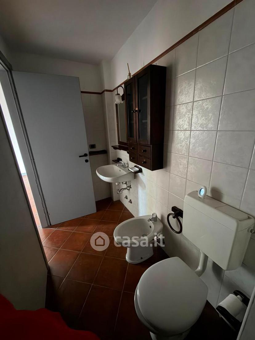 Bilocale in Via Raimondi — foto 3 di 24