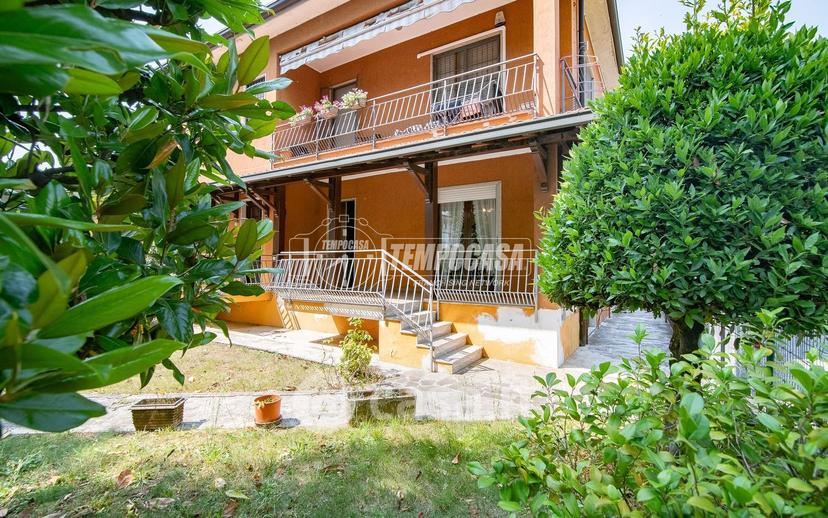 Quadrilocale in Via Cimbardi — foto 4 di 24