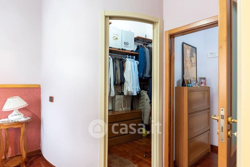 Quadrilocale in Via Giordano Luca — foto 16 di 32