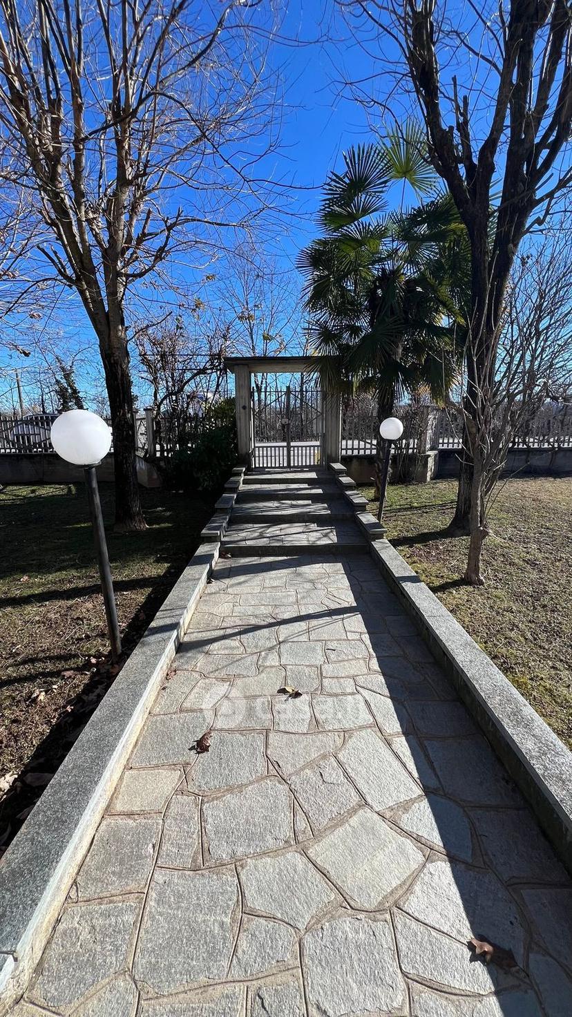Quadrilocale in Via Chiusa Pesio 6 — foto 18 di 55