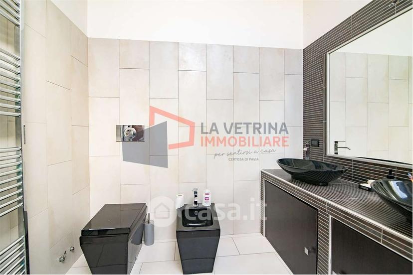 Quadrilocale in Via Laghetto 6 — foto 14 di 39