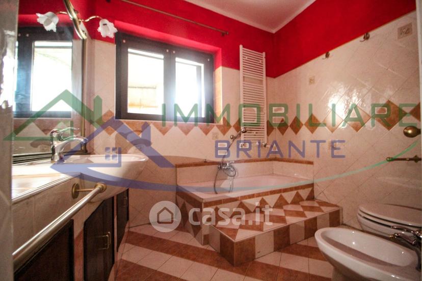 Trilocale in Via Fantoni 8 — foto 7 di 25
