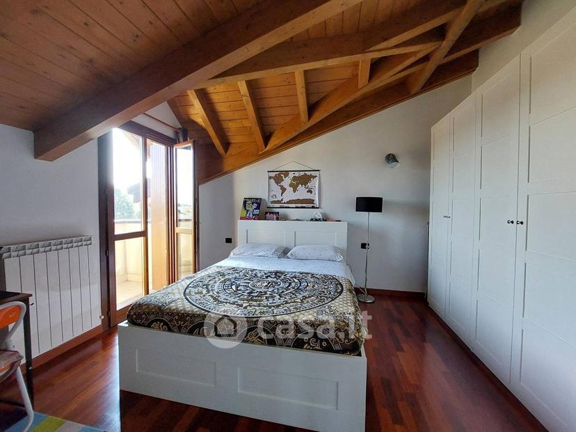 Trilocale in Via Arno 25 — foto 7 di 27