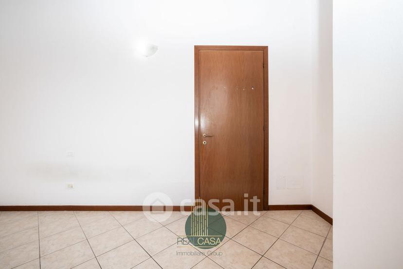 Trilocale in Via Seriola 38 — foto 25 di 31