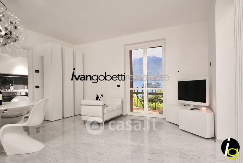 Villa in Via Martiri della Libertà 8 — foto 37 di 72
