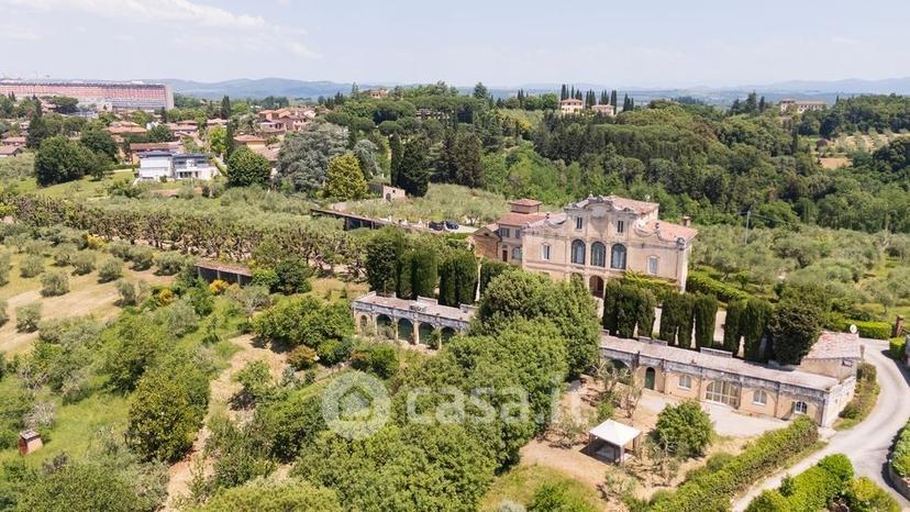 Villa in Strada di Scacciapensieri — foto 38 di 54