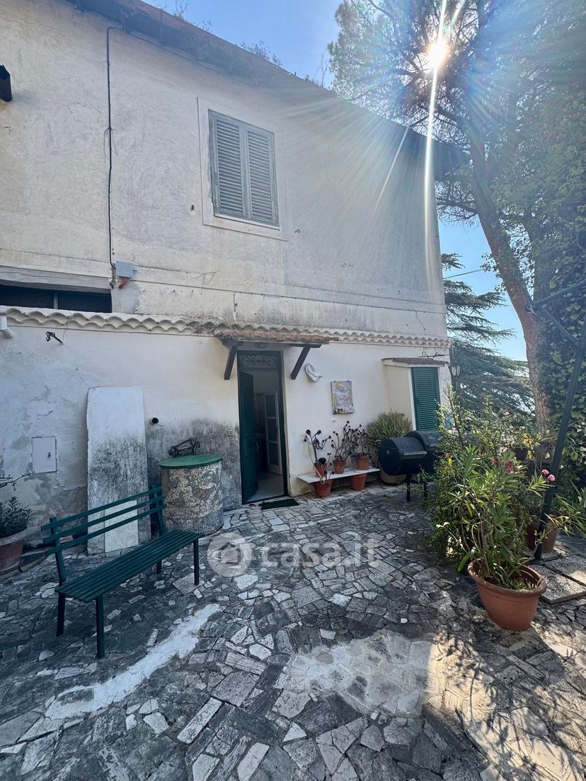 Villa in Via Appia 104 /200 — foto 85 di 136