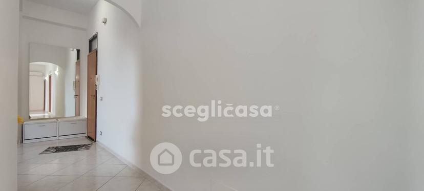 Trilocale in Via Ilio 1 — foto 10 di 41