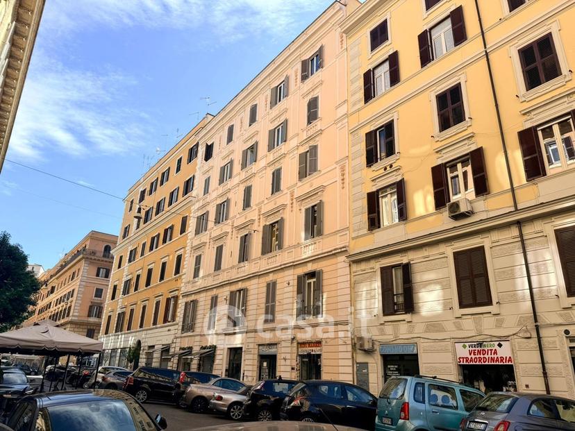 Bilocale in Via Santamaura — foto 9 di 18