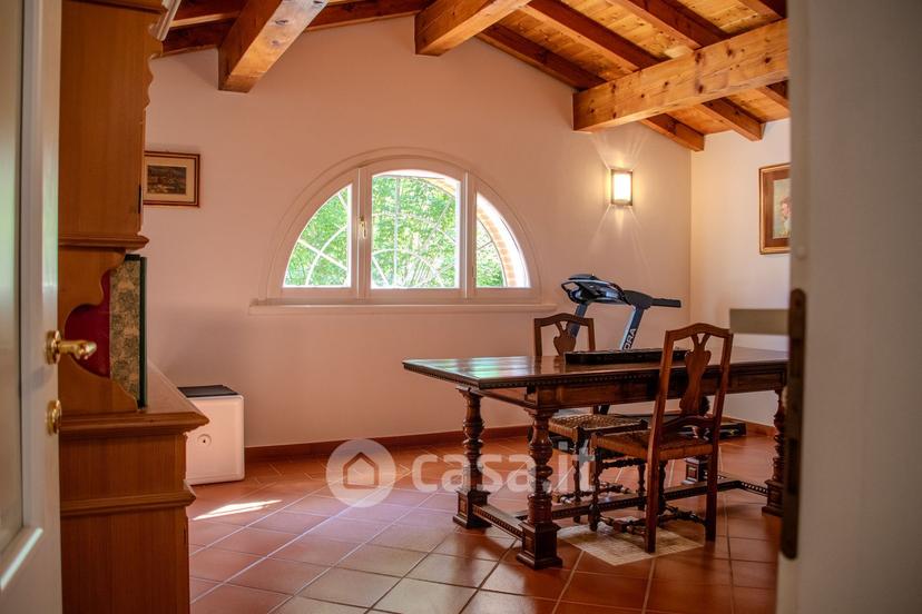 Villa in Via Goito — foto 3 di 42
