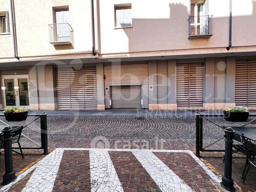 Trilocale in Via Mazzini 6 — foto 21 di 25