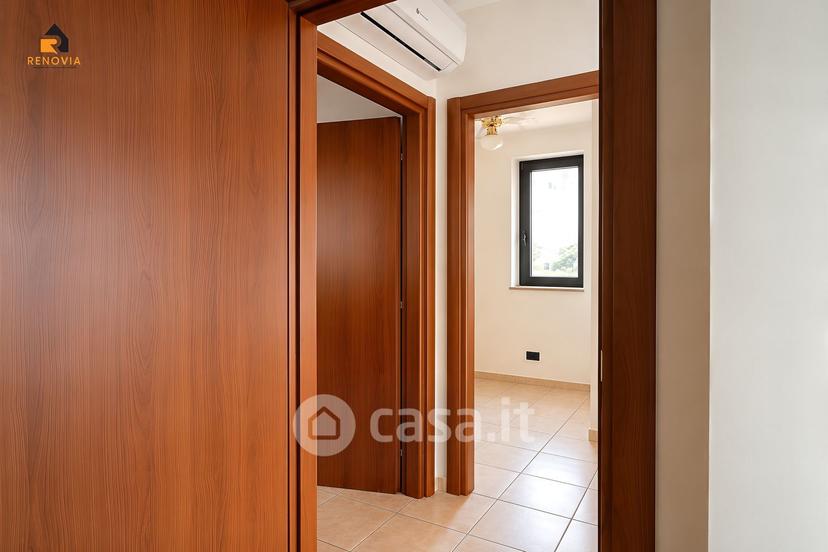 Trilocale in Via Mar Tirreno 184 — foto 12 di 17