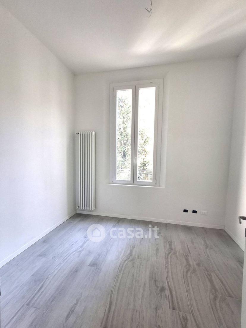Quadrilocale in Via Francesco del Cossa 21 — foto 35 di 35