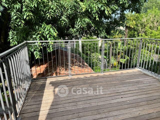 Trilocale in Piazza Petrarca — foto 17 di 24